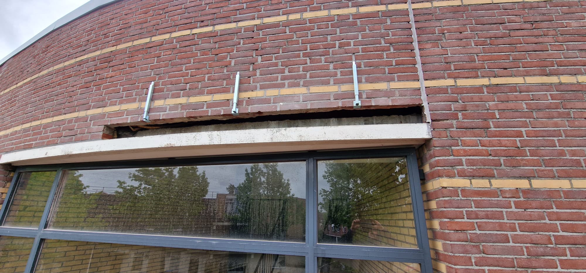 Betonrotherstel — Den Haag